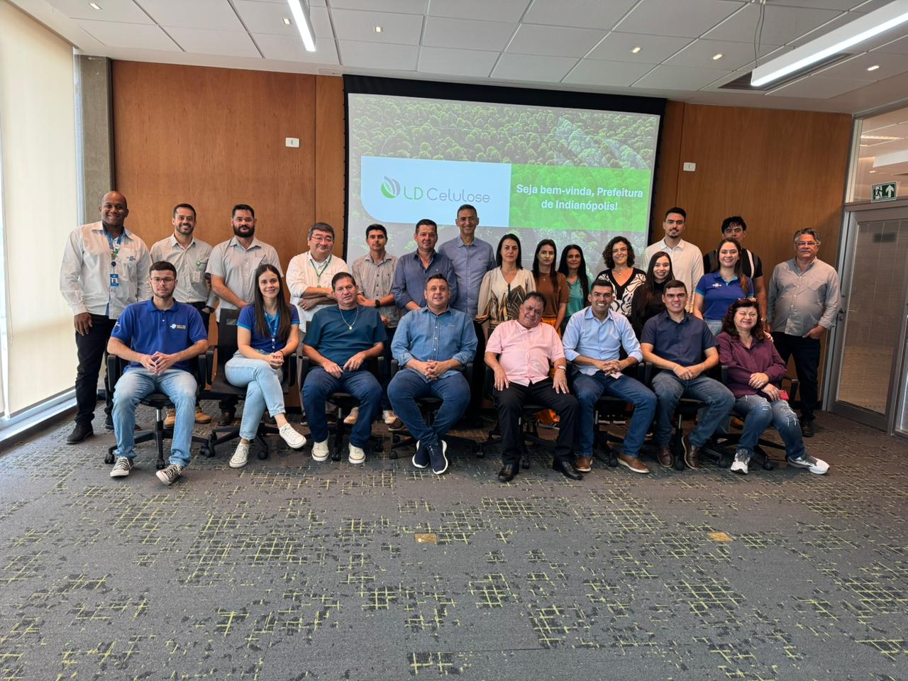 Visita Institucional à LD Celulose
